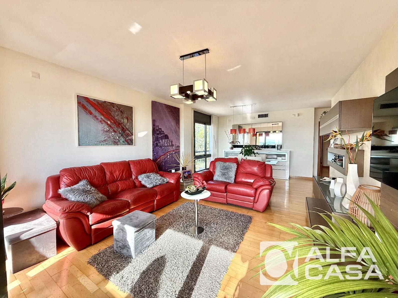 5 bedroom Flat for sale in Lloret de Mar with pool garage - € 670,000 (Ref: 9385816)