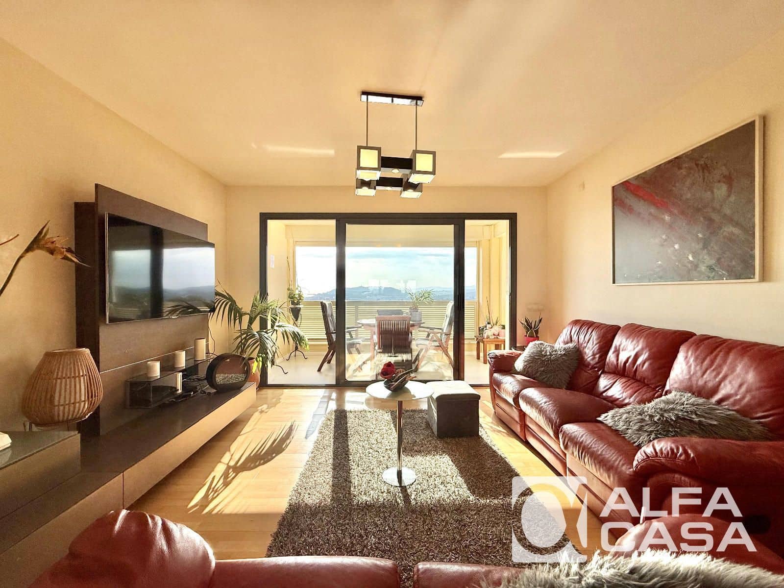 5 bedroom Flat for sale in Lloret de Mar with pool garage - € 670,000 (Ref: 9385816)