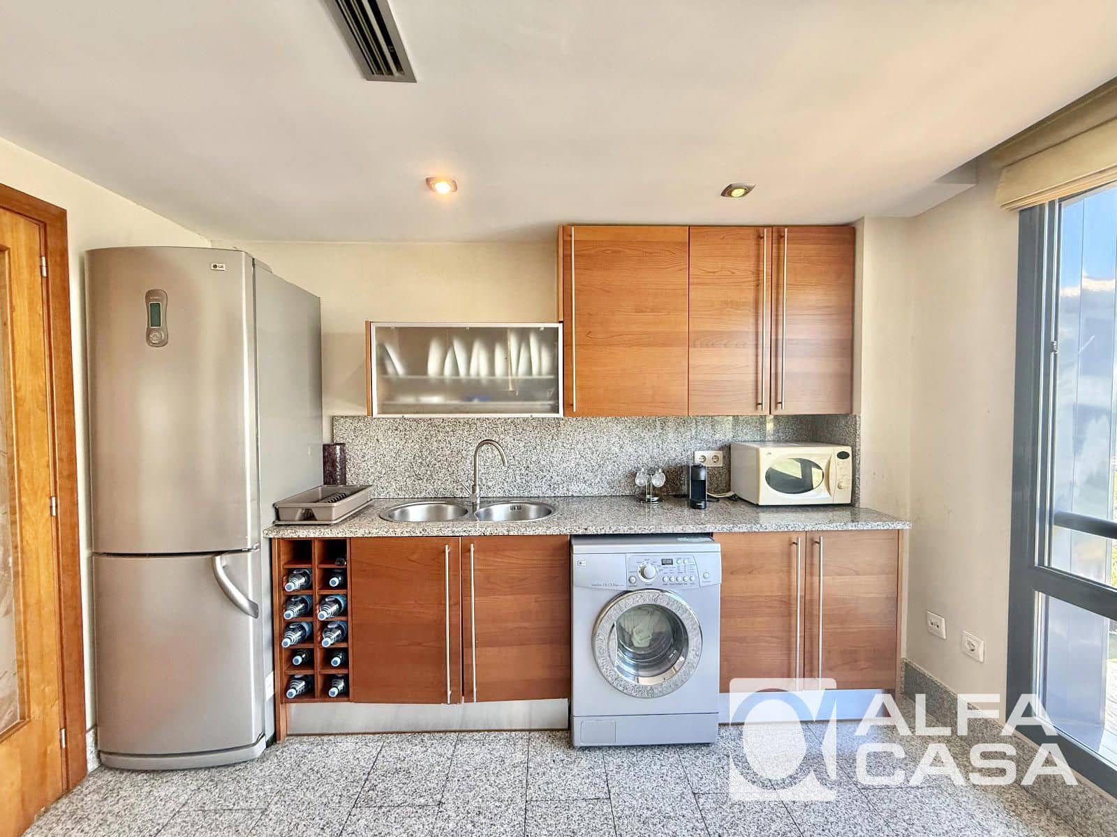 5 bedroom Flat for sale in Lloret de Mar with pool garage - € 670,000 (Ref: 9385816)