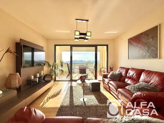 5 soveværelse Lejlighed til salg i Lloret de Mar med swimmingpool garage - € 670.000 (Ref: 9385816)