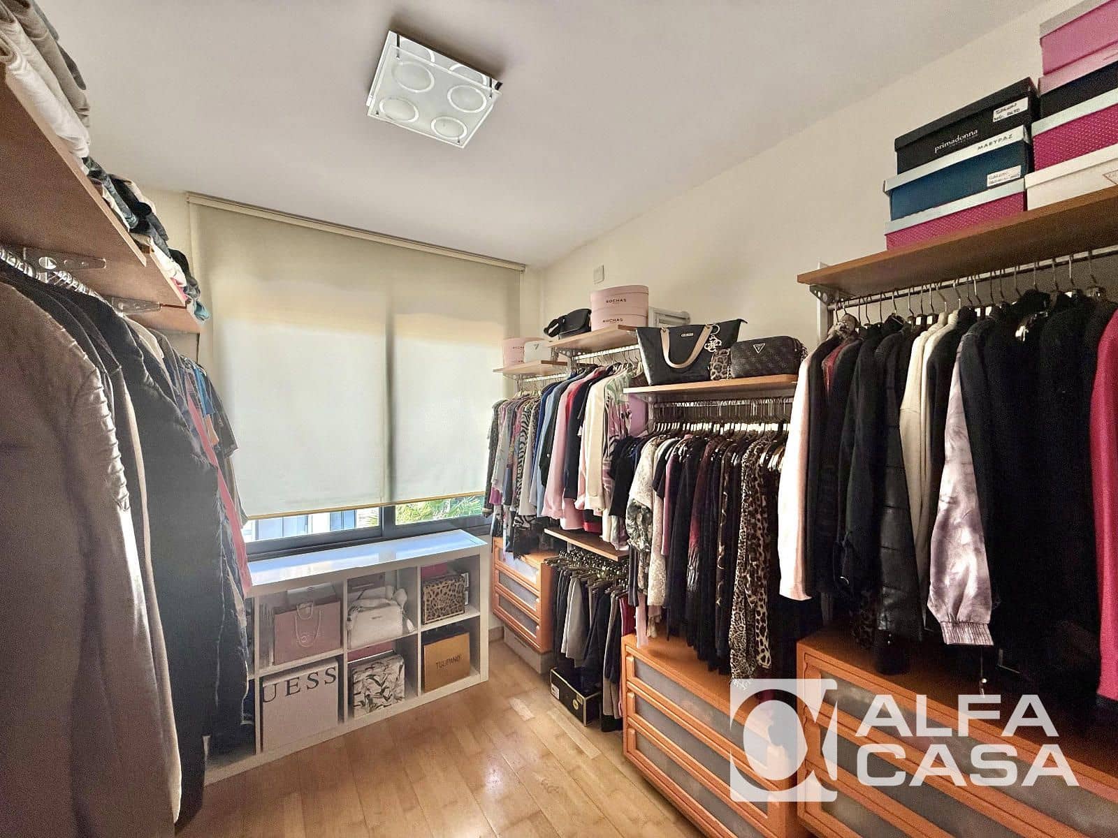 5 bedroom Flat for sale in Lloret de Mar with pool garage - € 670,000 (Ref: 9385816)