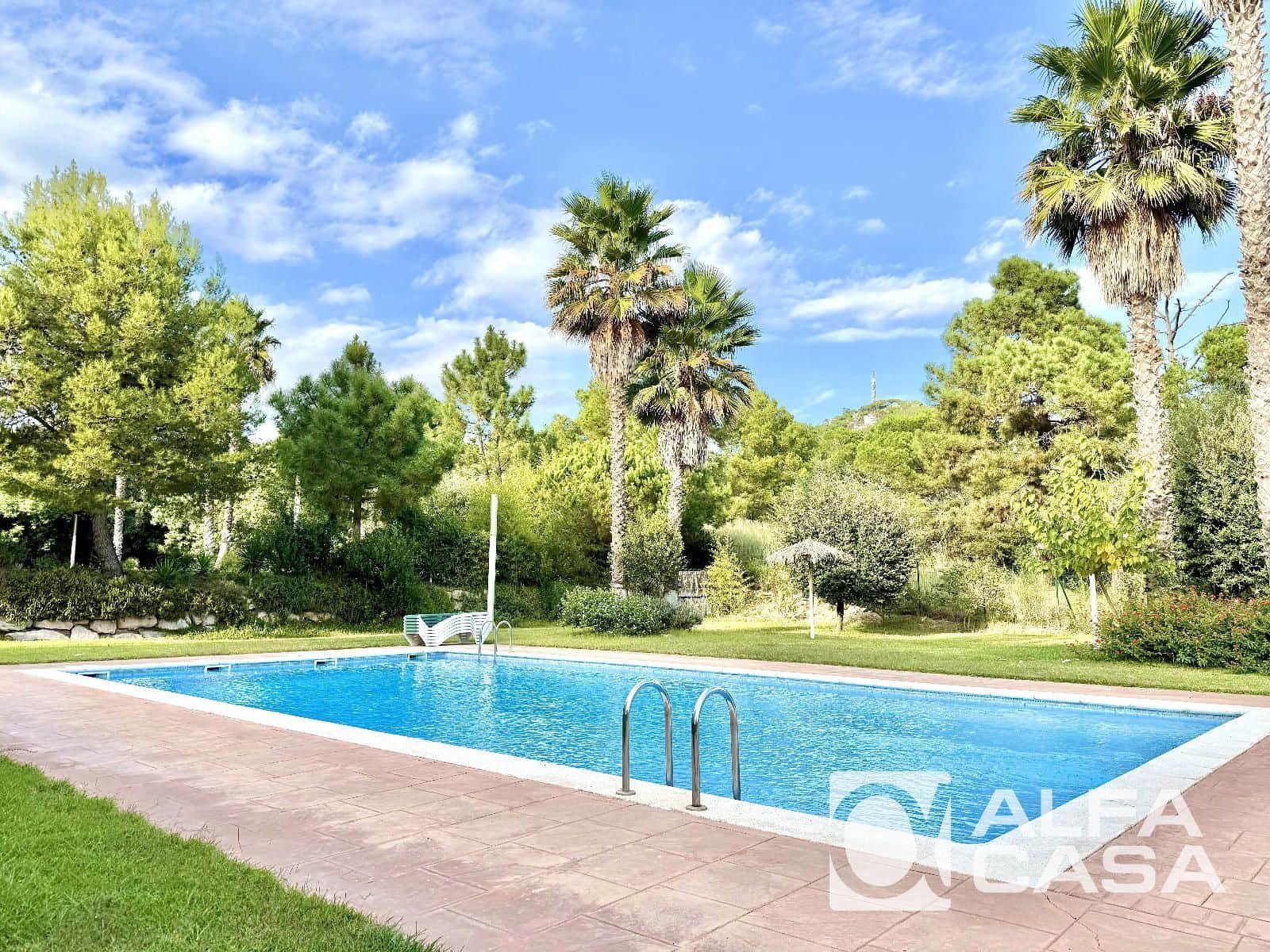 5 bedroom Flat for sale in Lloret de Mar with pool garage - € 670,000 (Ref: 9385816)