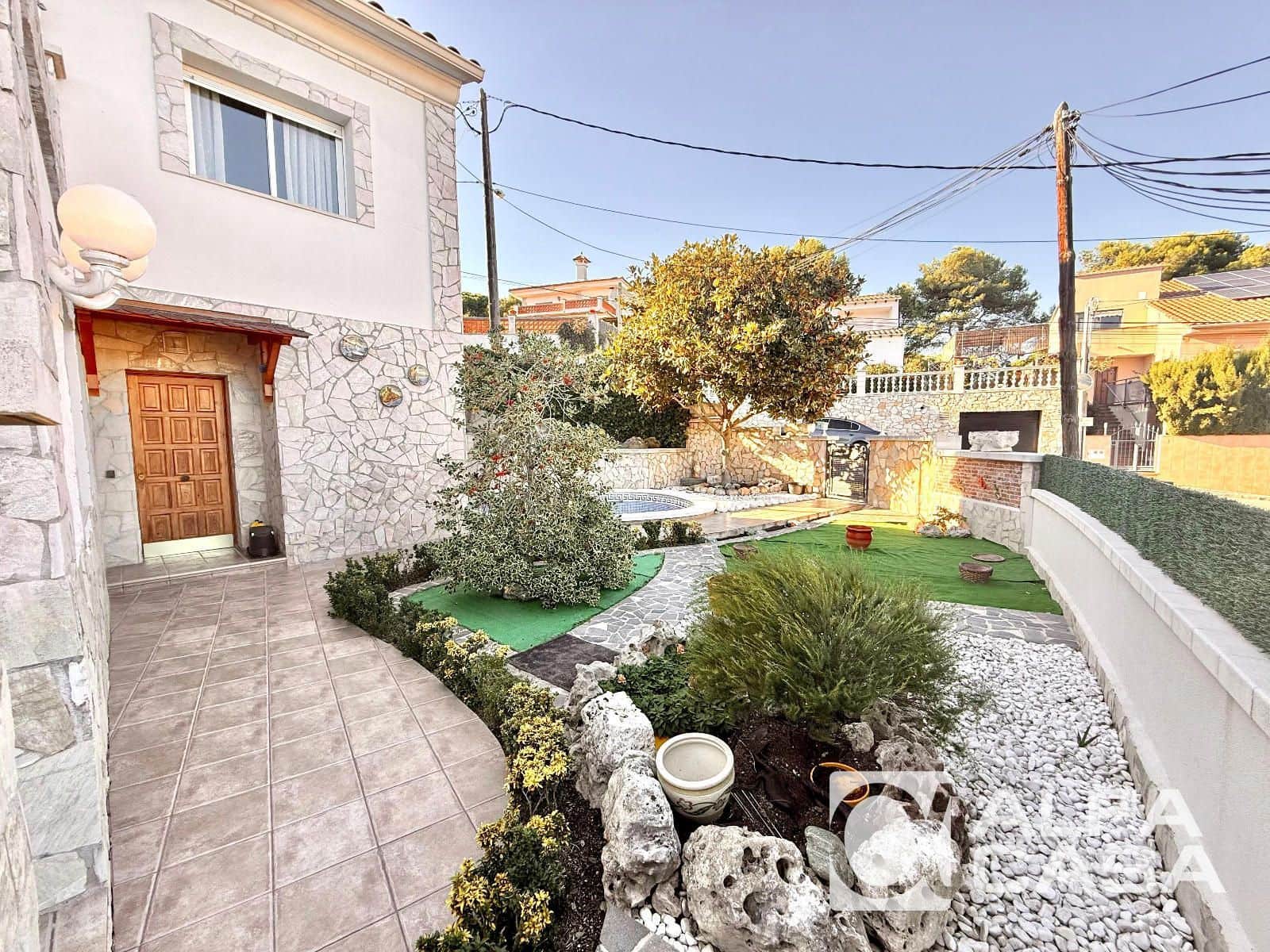 4 bedroom Villa for sale in Lloret de Mar with pool garage - € 789,000 (Ref: 9385818)