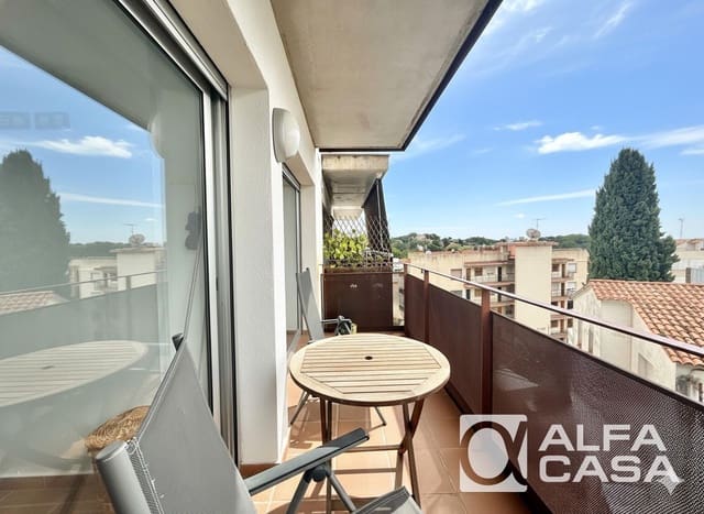 1 soveværelse Lejlighed til salg i Lloret de Mar med swimmingpool garage - € 165.000 (Ref: 9385819)