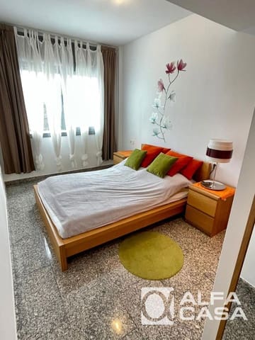 2 makuuhuone Asunto myytävänä paikassa Lloret de Mar mukana uima-altaan - 220 000 € (Ref: 9385820)