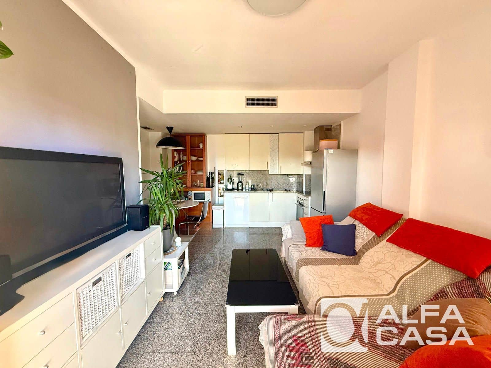 2 makuuhuone Asunto myytävänä paikassa Lloret de Mar mukana uima-altaan - 220 000 € (Ref: 9385820)