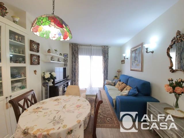 Piso de 3 habitaciones en Lloret de Mar en venta - 215.000 € (Ref: 9385821)