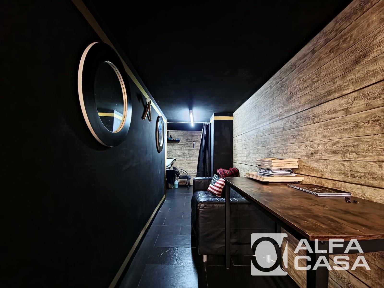 Commercial for sale in Lloret de Mar - € 69,000 (Ref: 9385822)