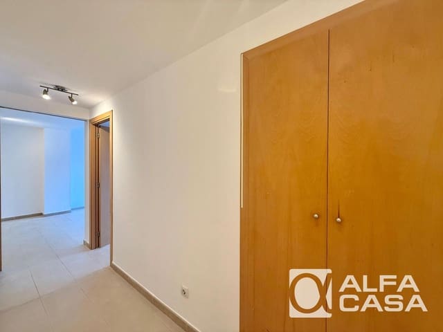 Piso de 3 habitaciones en Lloret de Mar en venta - 335.000 € (Ref: 9385823)