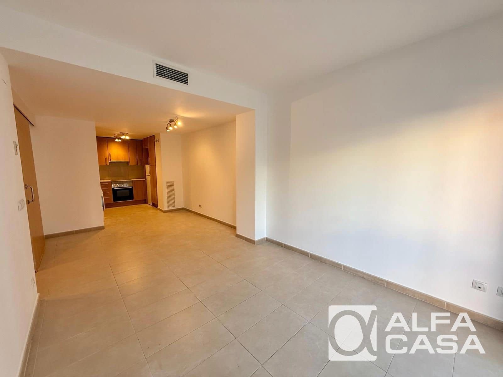 Piso de 3 habitaciones en Lloret de Mar en venta - 335.000 € (Ref: 9385823)