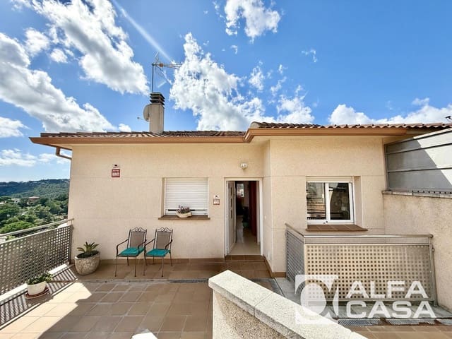 4 camera da letto Villa in vendita in Lloret de Mar - 245.000 € (Rif: 9385824)