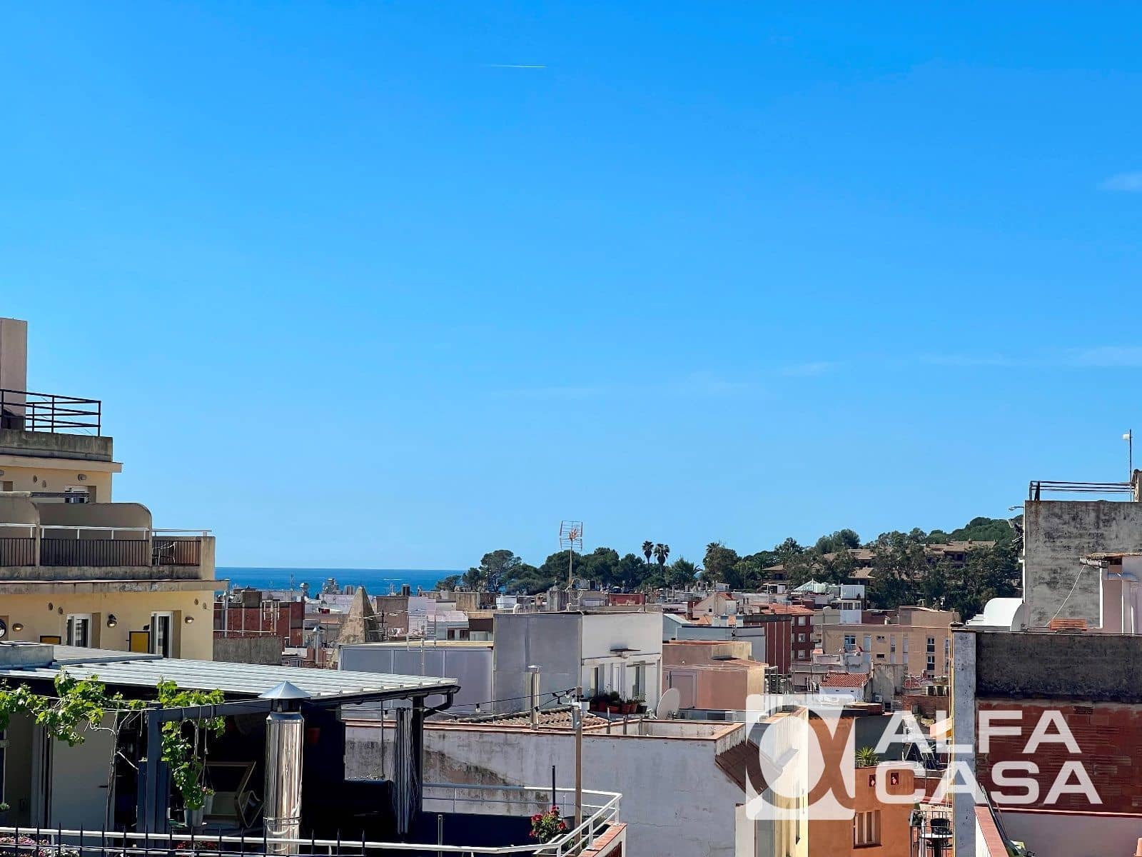 1 bedroom Flat for sale in Lloret de Mar - € 117,500 (Ref: 9385825)