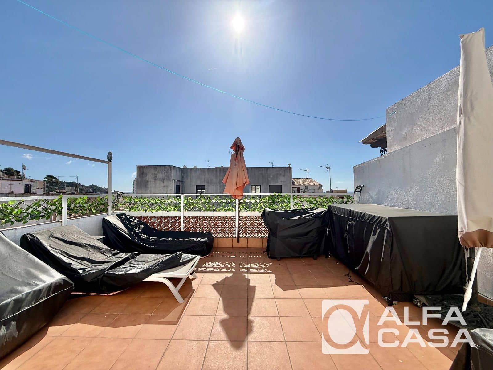 1 bedroom Flat for sale in Lloret de Mar - € 115,000 (Ref: 9385825)