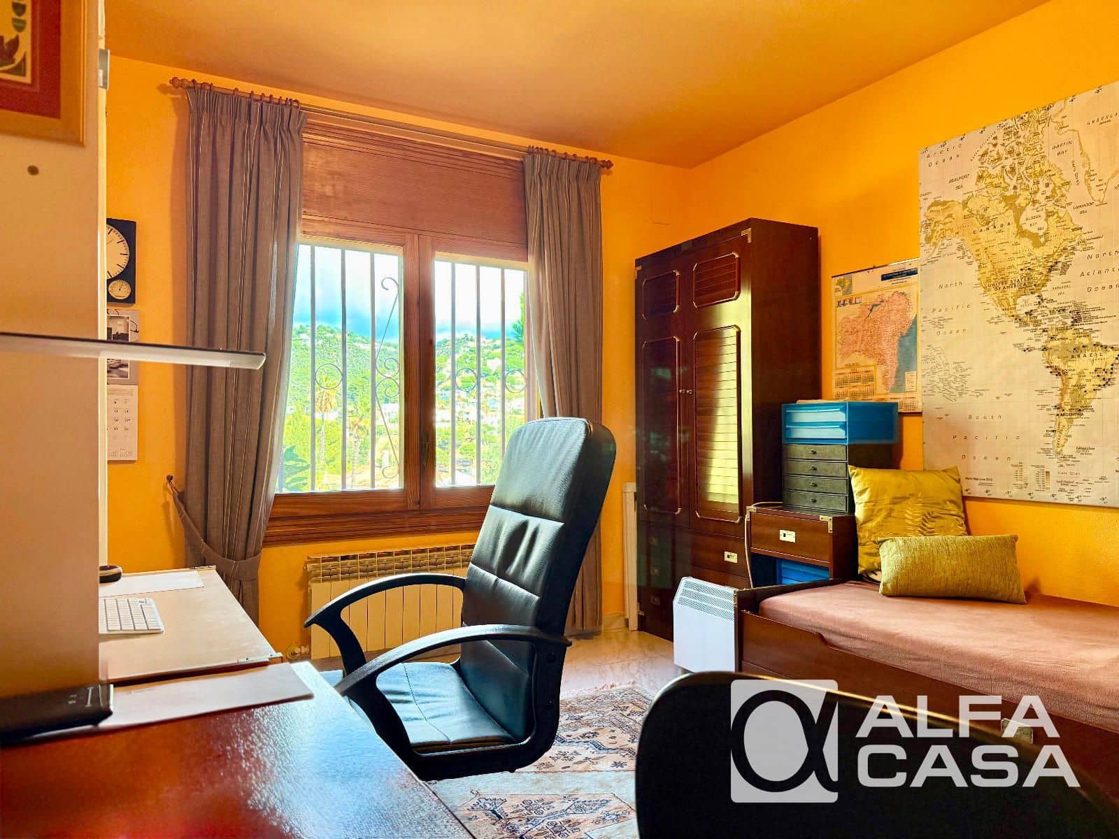 4 bedroom Villa for sale in Lloret de Mar with pool garage - € 1,890,000 (Ref: 9385826)