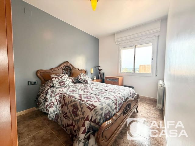 3 sypialnia Willa na sprzedaż w Lloret de Mar z garażem - 260 000 € (Ref: 9385828)