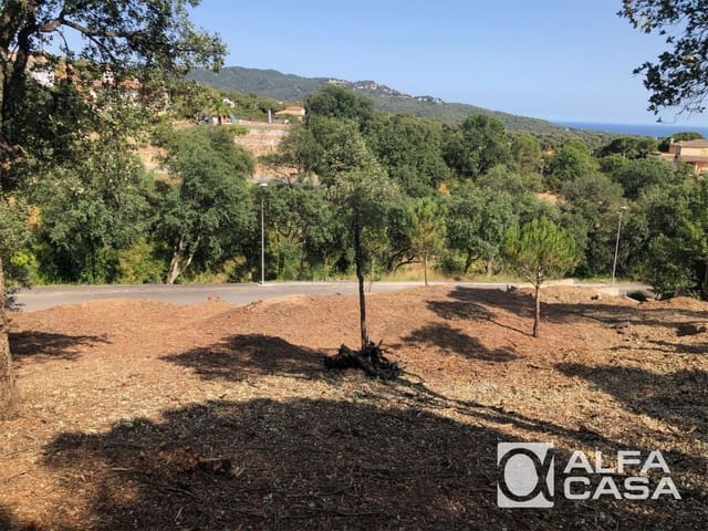 Building Plot for sale in Lloret de Mar - € 75,000 (Ref: 9385830)