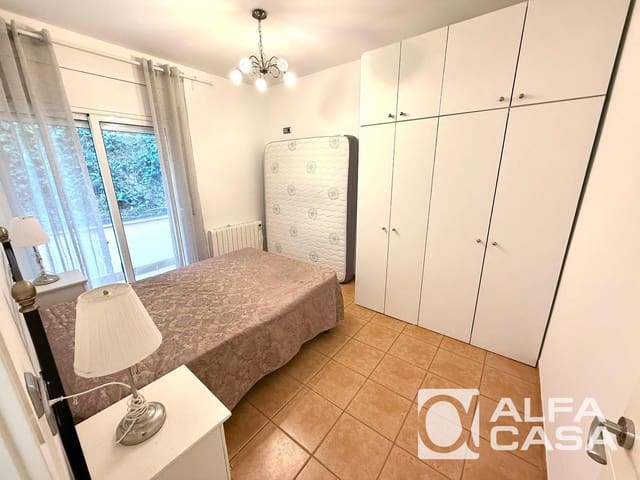 4 makuuhuone Huvila myytävänä paikassa Lloret de Mar mukana 
autotalli - 299 000 € (Ref: 9385832)