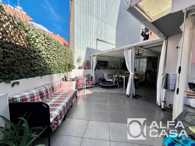 3 soverom Villa til salgs i Badalona - € 250 000 (Ref: 9385835)