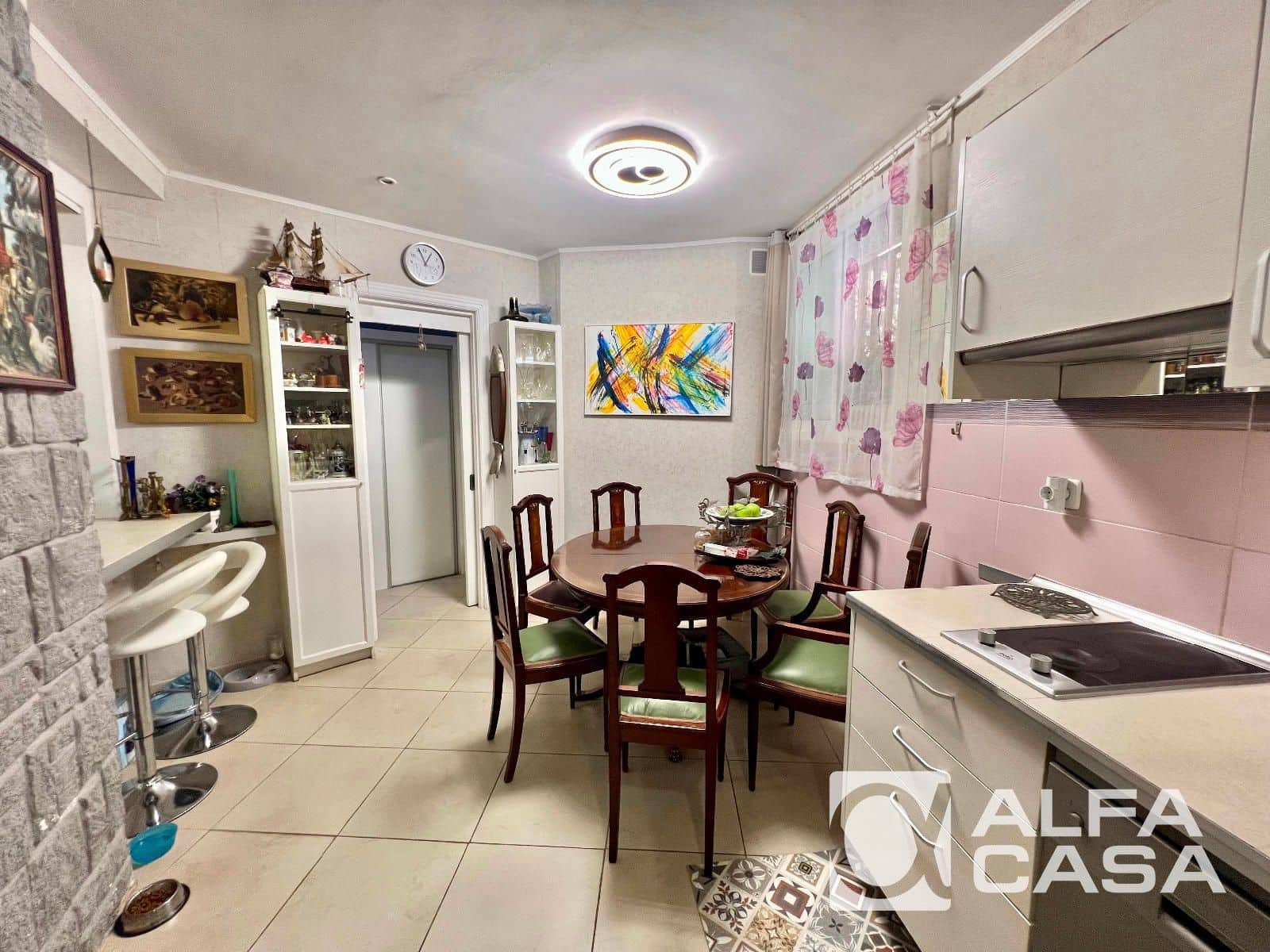 3 soverom Villa til salgs i Badalona - € 250 000 (Ref: 9385835)