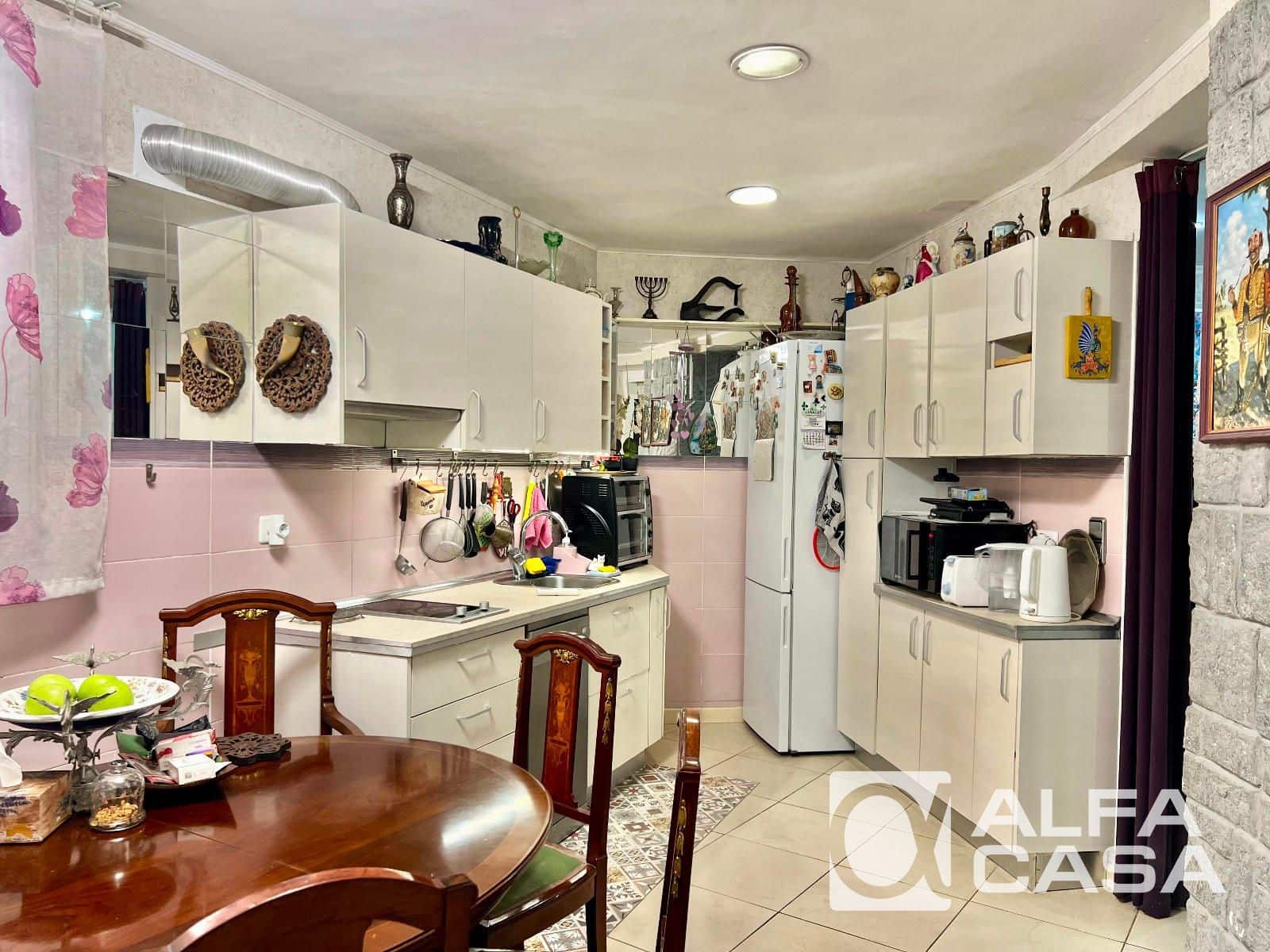 3 soverom Villa til salgs i Badalona - € 250 000 (Ref: 9385835)