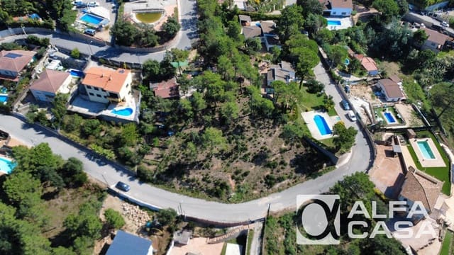 Tomt till salu i Vidreres - 55 000 € (Ref: 9385837)