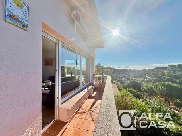 6 chambre Villa/Maison à vendre à Lloret de Mar - 335 000 € (Ref: 9385838)