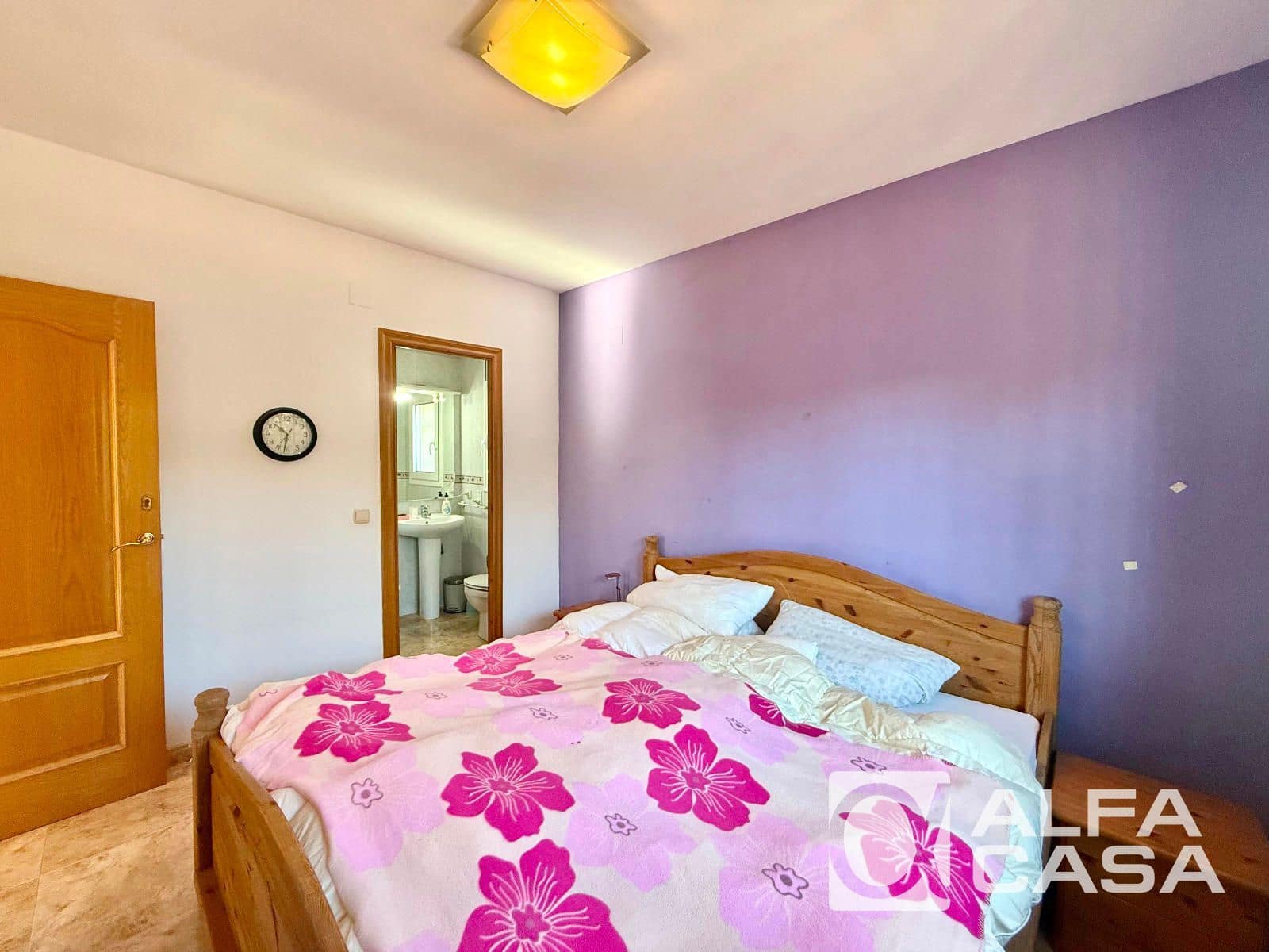 6 bedroom Villa for sale in Lloret de Mar - € 335,000 (Ref: 9385838)