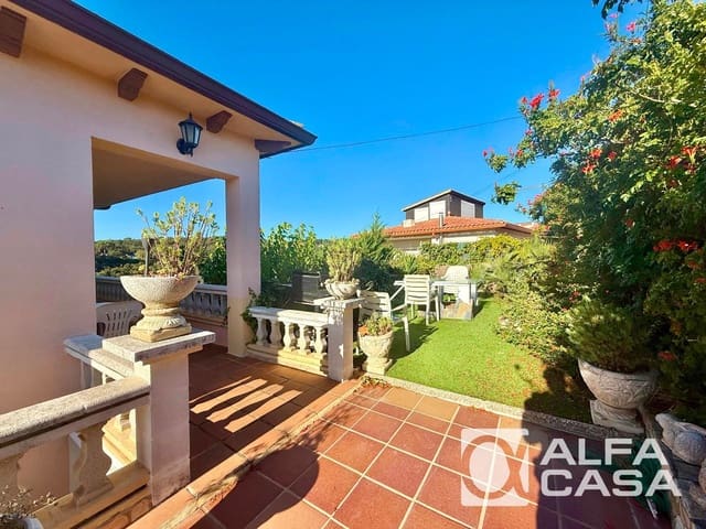 6 chambre Villa/Maison à vendre à Lloret de Mar - 335 000 € (Ref: 9385838)