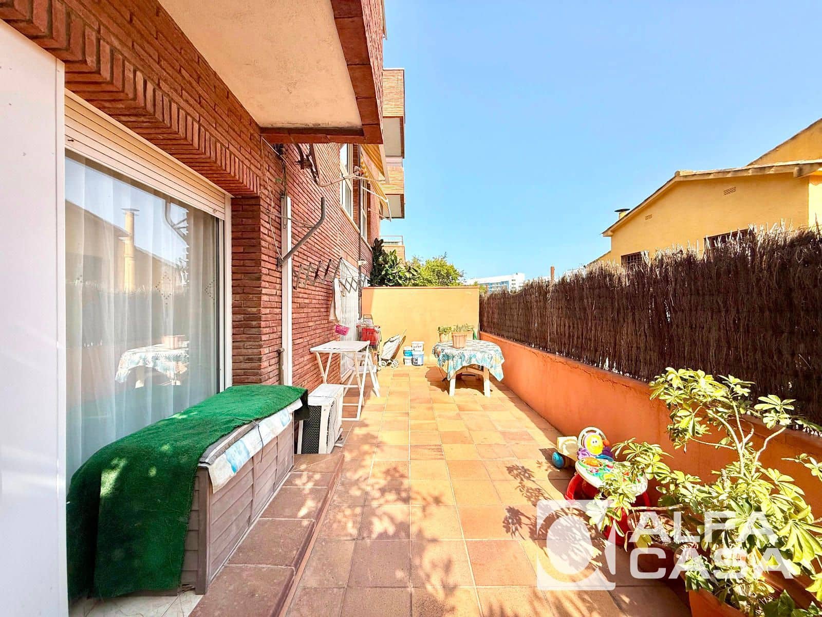 Piso de 4 habitaciones en Lloret de Mar en venta - 295.000 € (Ref: 9385839)