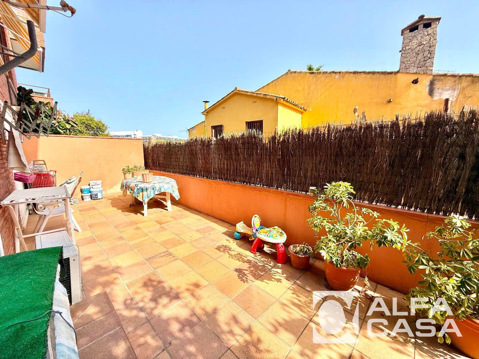 Piso de 4 habitaciones en Lloret de Mar en venta - 295.000 € (Ref: 9385839)