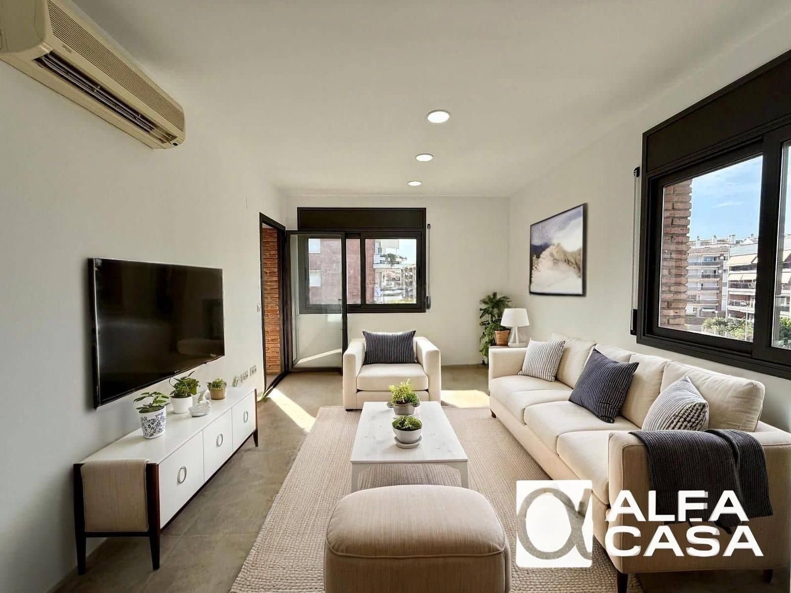 2 quarto Apartamento para venda em Lloret de Mar com piscina - 225 000 € (Ref: 9385842)