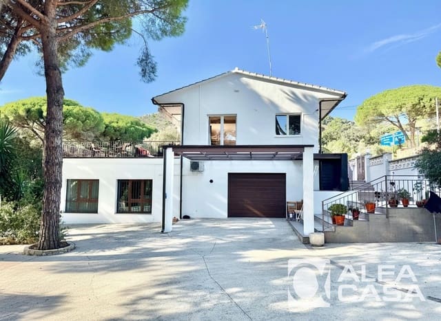 8 sypialnia Willa na sprzedaż w Platja d'Aro, Castell-Platja d'Aro z garażem - 1 500 000 € (Ref: 9385843)