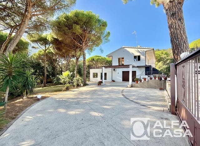 8 sypialnia Willa na sprzedaż w Platja d'Aro, Castell-Platja d'Aro z garażem - 1 500 000 € (Ref: 9385843)