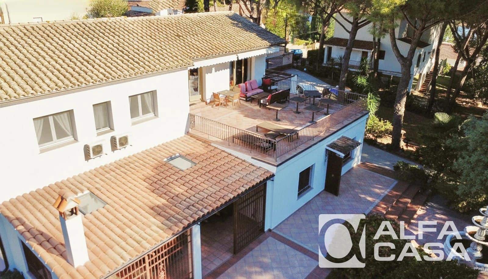 8 sypialnia Willa na sprzedaż w Platja d'Aro z garażem - 1 500 000 € (Ref: 9385843)