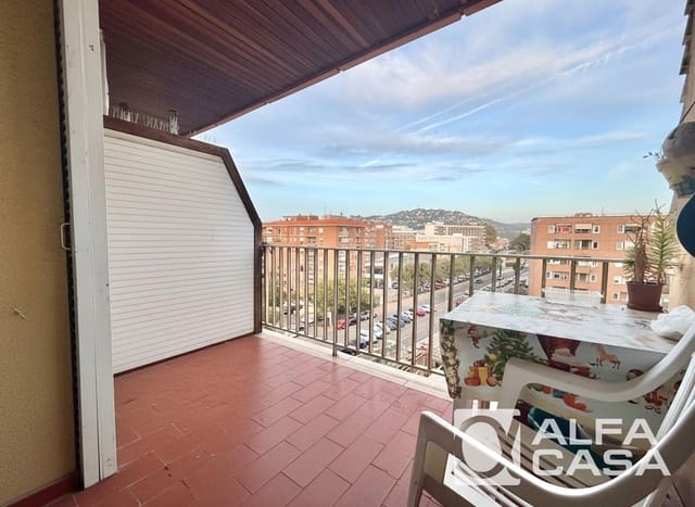 3 soverom Leilighet til salgs i Lloret de Mar med svømmebasseng - € 185 000 (Ref: 9385844)