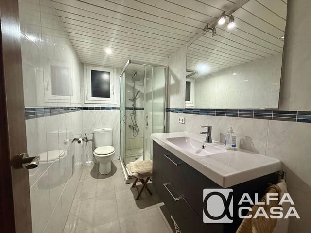 3 soverom Leilighet til salgs i Lloret de Mar med svømmebasseng - € 185 000 (Ref: 9385844)