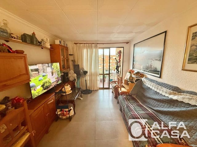 3 soverom Leilighet til salgs i Lloret de Mar med svømmebasseng - € 185 000 (Ref: 9385844)