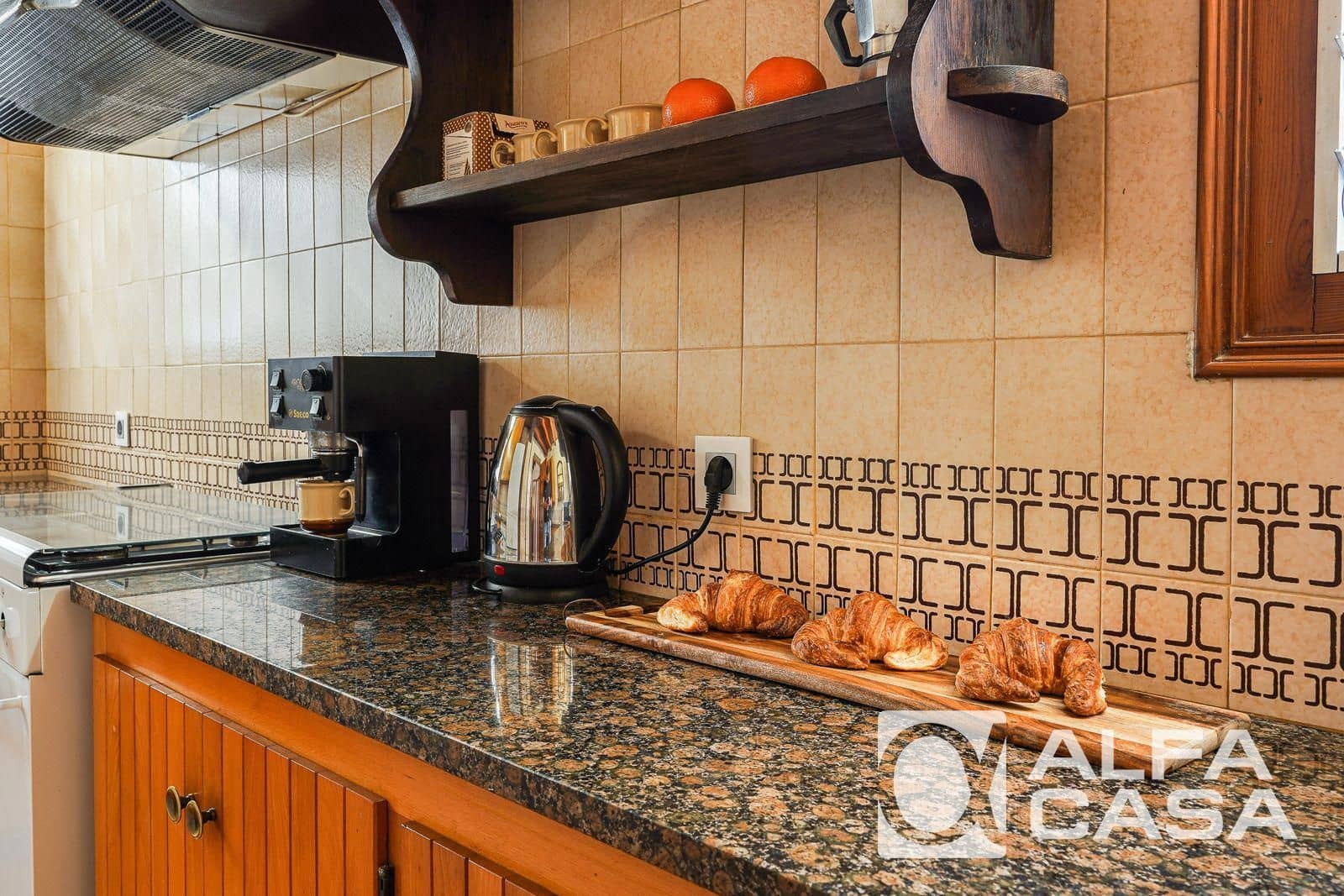 4 Zimmer Villa zu vermieten in Lloret de Mar mit Pool - 1.400 € (Ref: 9385845)