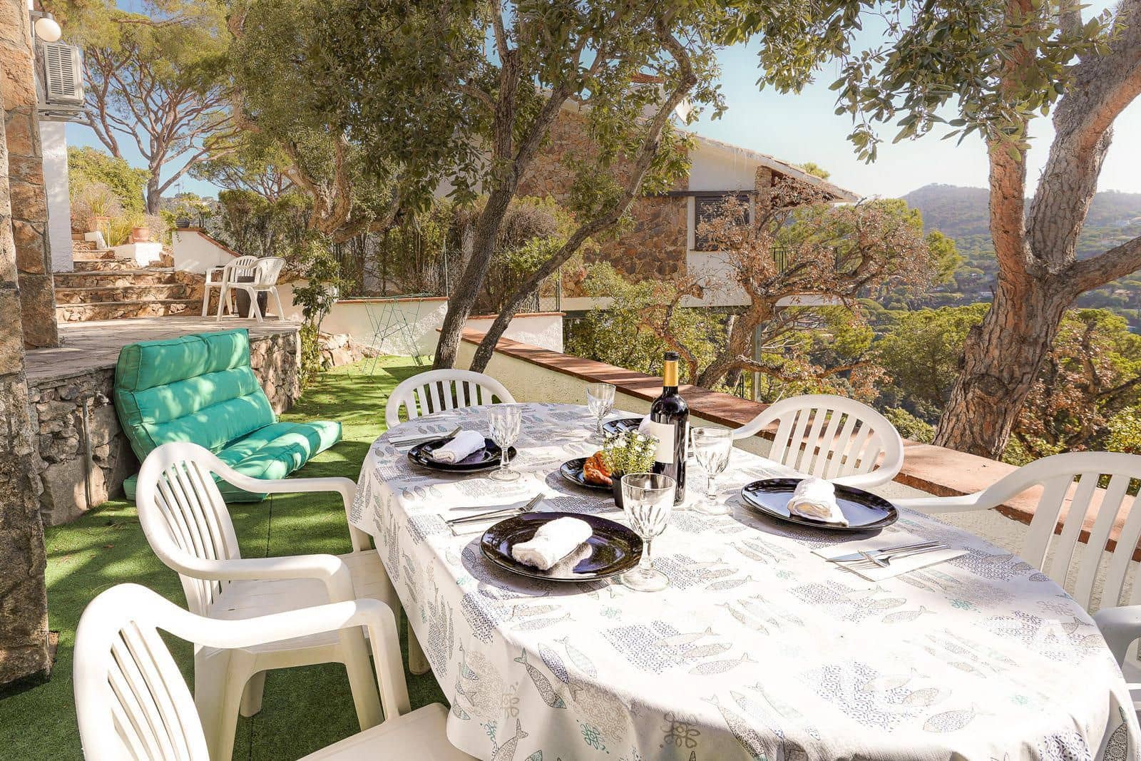 4 Zimmer Villa zu vermieten in Lloret de Mar mit Pool - 1.400 € (Ref: 9385845)