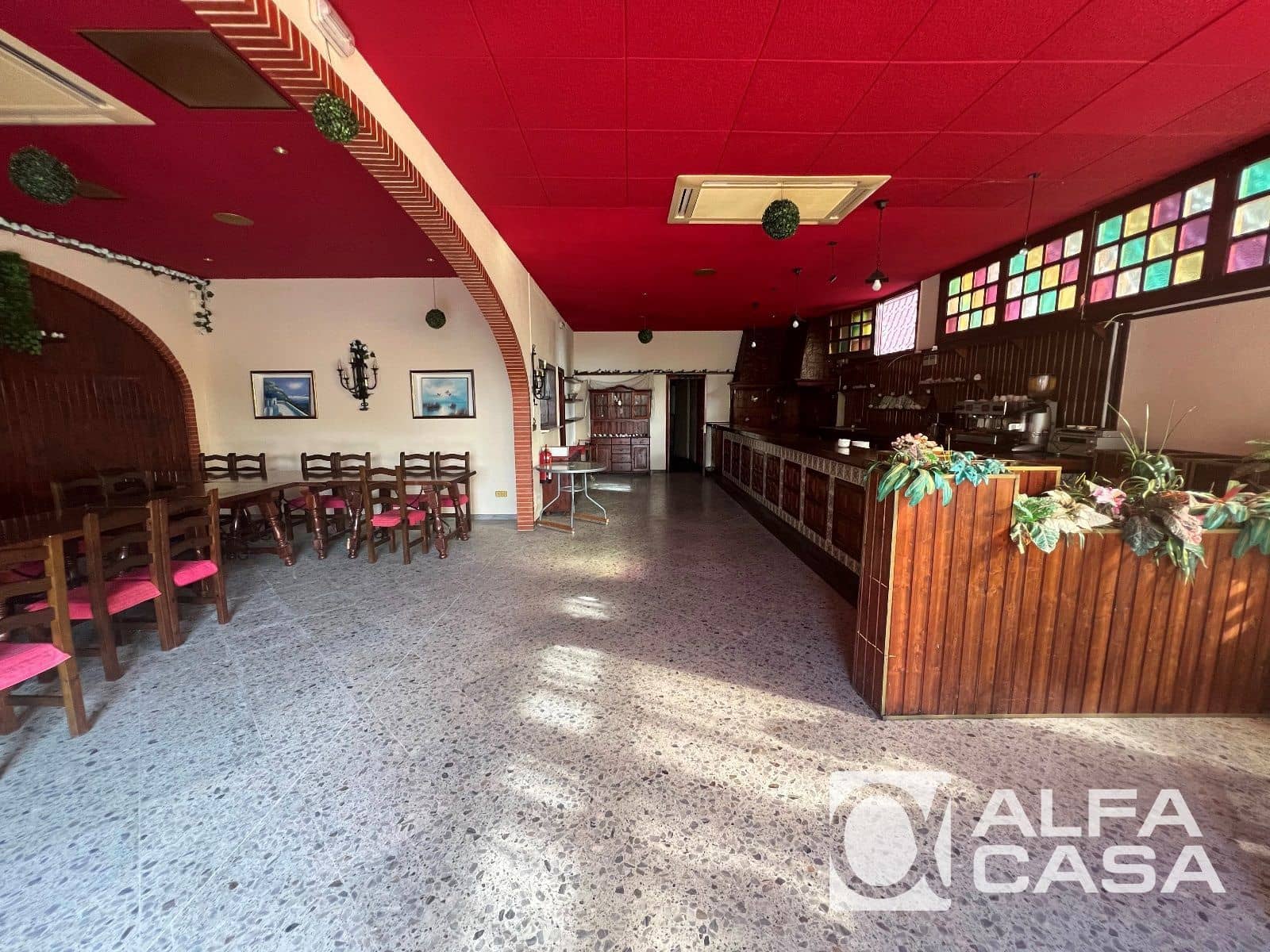 Commercial for sale in Lloret de Mar - € 1,250,000 (Ref: 9385848)