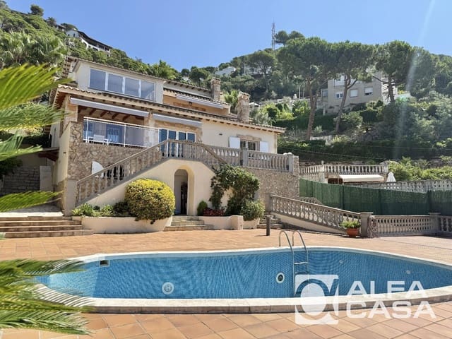 5 camera da letto Villa in vendita in Lloret de Mar con piscina garage - 680.000 € (Rif: 9385852)