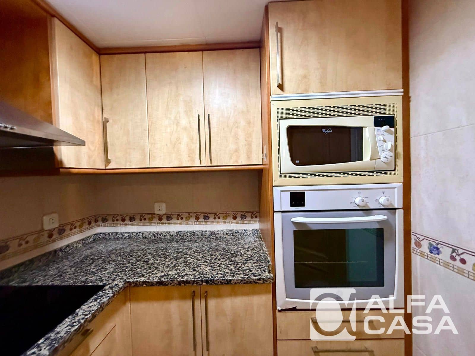 2 slaapkamer Flat te koop in Lloret de Mar met zwembad - € 180.000 (Ref: 9385853)