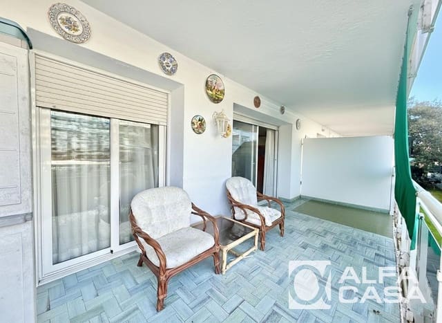 2 quarto Apartamento para venda em Lloret de Mar com piscina - 190 000 € (Ref: 9385853)
