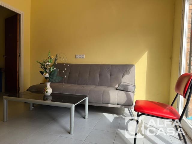 Erhverv til salg i Lloret de Mar - € 120.000 (Ref: 9385854)