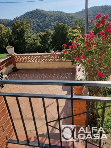2 sovrum Villa till salu i Lloret de Mar med garage - 128 000 € (Ref: 9385857)