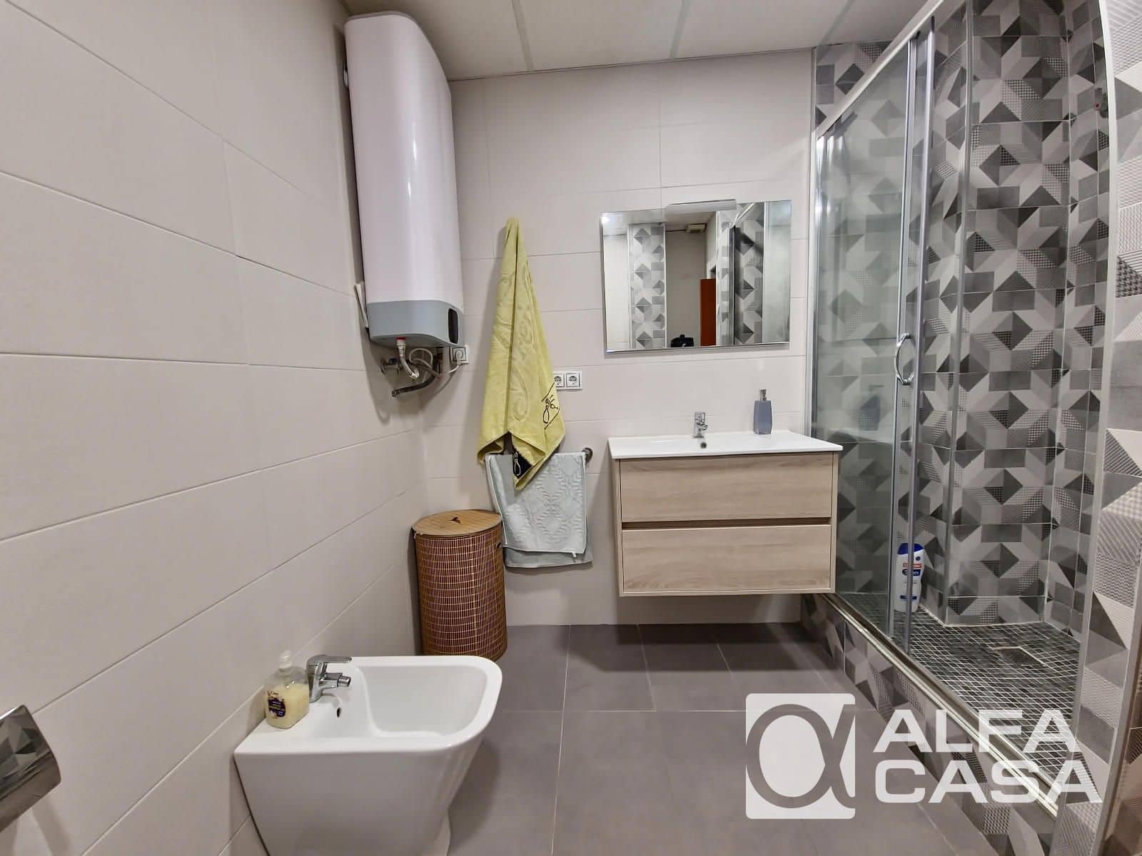 2 soveværelse Lejlighed til salg i Lloret de Mar med garage - € 250.000 (Ref: 9385861)