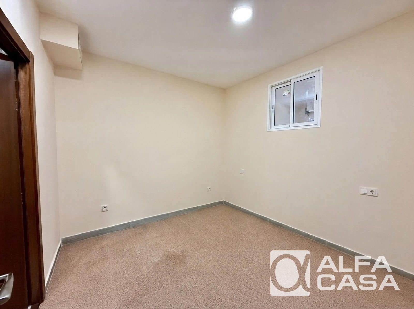 4 bedroom Flat for sale in Lloret de Mar with garage - € 270,000 (Ref: 9385861)