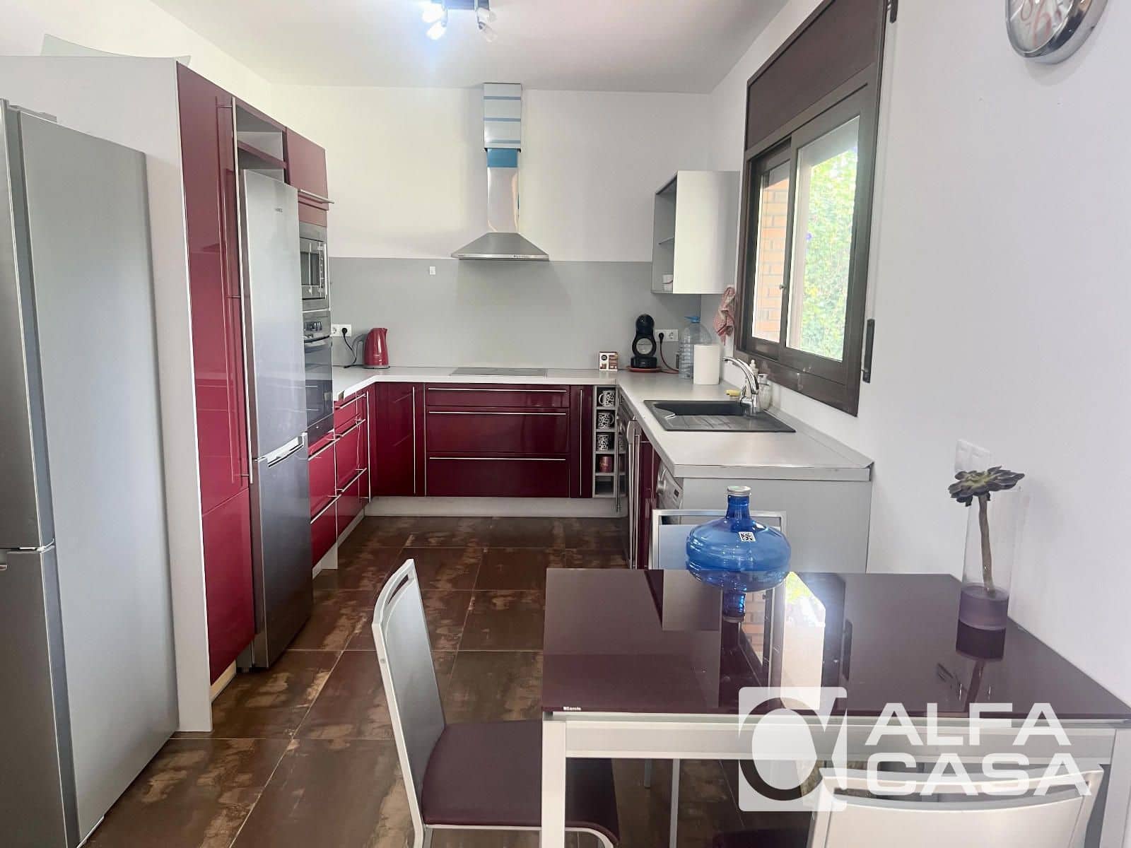 4 bedroom Villa for sale in Lloret de Mar with pool garage - € 440,000 (Ref: 9385864)