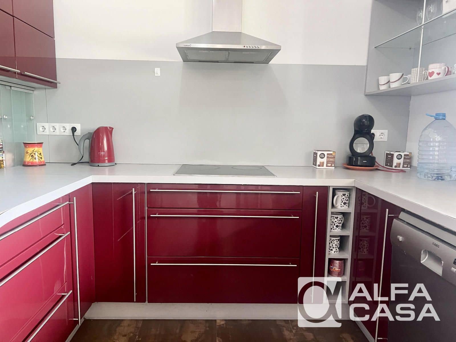 4 bedroom Villa for sale in Lloret de Mar with pool garage - € 440,000 (Ref: 9385864)