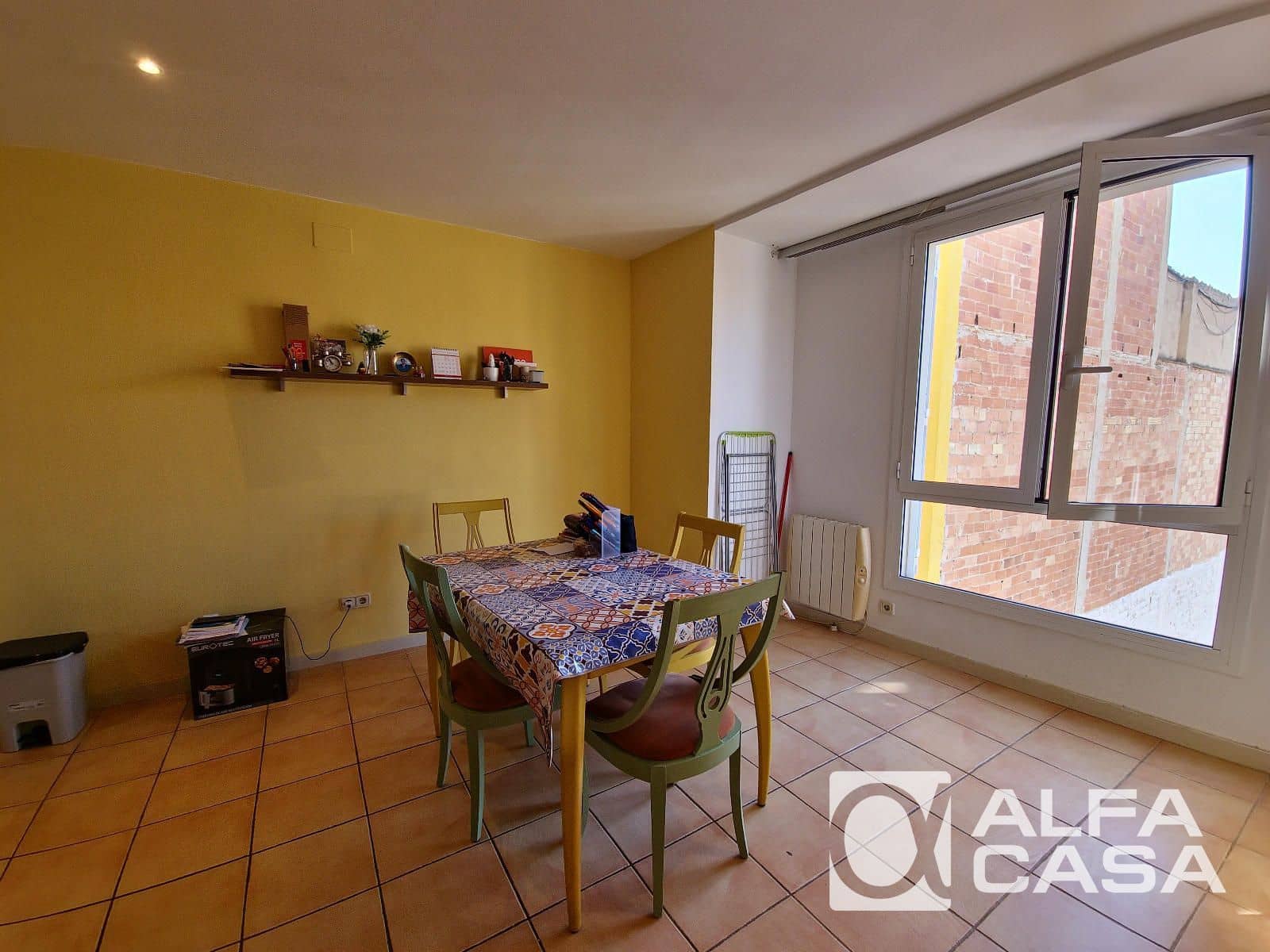 2 bedroom Flat for sale in Lloret de Mar - € 147,000 (Ref: 9385868)